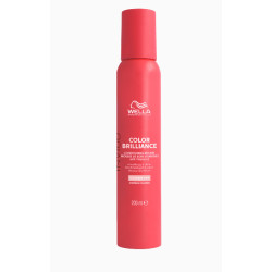 Wella Invigo Color Brilliance Vitamin Conditioning Mousse - Objemová pěna pro oživení barvy - 200 ml